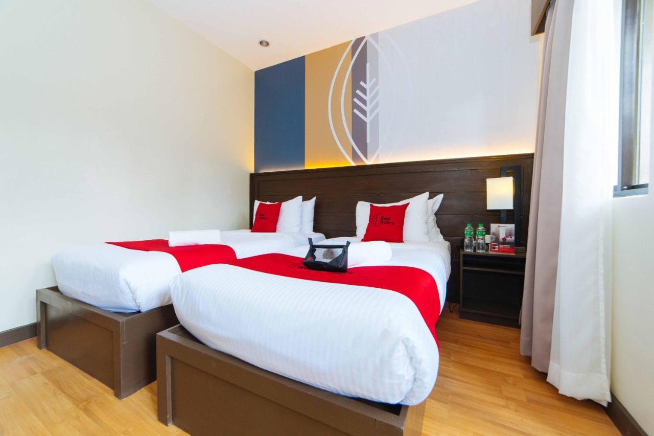 Reddoorz Premium @ Sta Rosa Tagaytay Road Hotel Silang Buitenkant foto