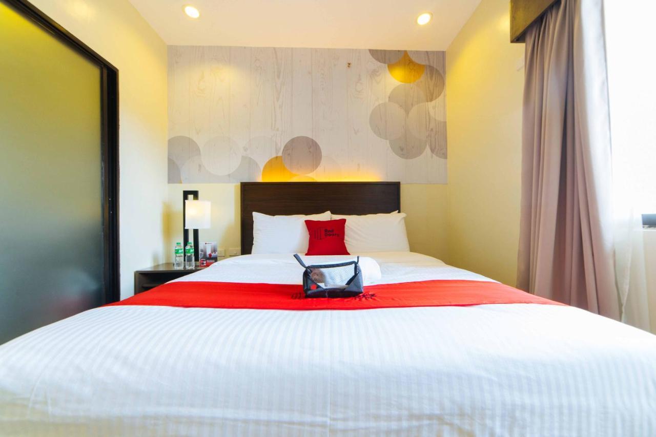Reddoorz Premium @ Sta Rosa Tagaytay Road Hotel Silang Buitenkant foto